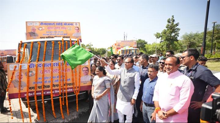 राजधानी में 5 रूपए में गरीब और जरूरतमंद लोगों को भरपेट भोजन देंगे चलित रसोई केन्द्र